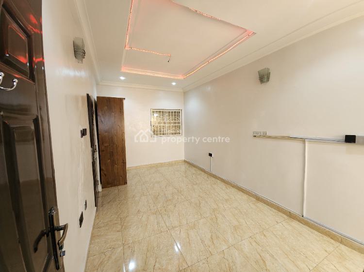 Luxuriously Furnished 2 Bedroom Apartment, Manor Estate, Gaduwa, Abuja, Flat / Apartment for Rent