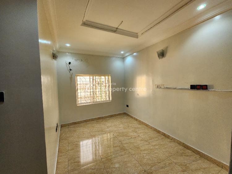 Luxuriously Furnished 2 Bedroom Apartment, Manor Estate, Gaduwa, Abuja, Flat / Apartment for Rent