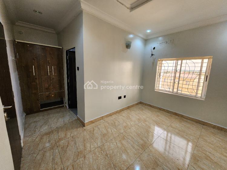 Luxuriously Furnished 2 Bedroom Apartment, Manor Estate, Gaduwa, Abuja, Flat / Apartment for Rent
