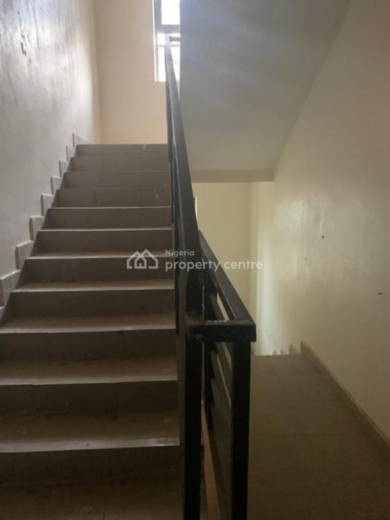 Standard 3 Bedrooms Apartments, Jahi, Abuja, Flat / Apartment for Sale