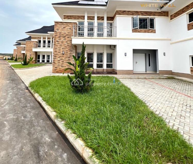 For Sale 4 Bedroom House With Penthouse,2 Living Room,pool, Gatehouse
