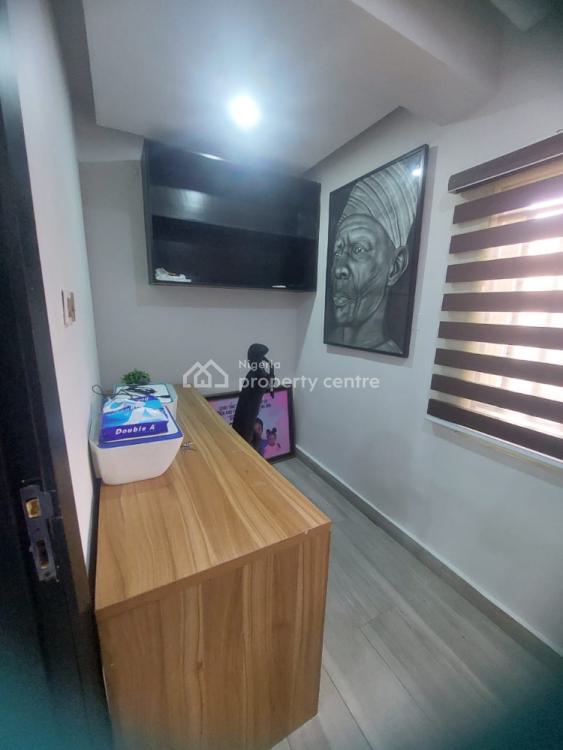 Newly Built 3 Bedroom Terrace, Baba Omojola Estate, Gbagada, Lagos, Flat / Apartment Short Let