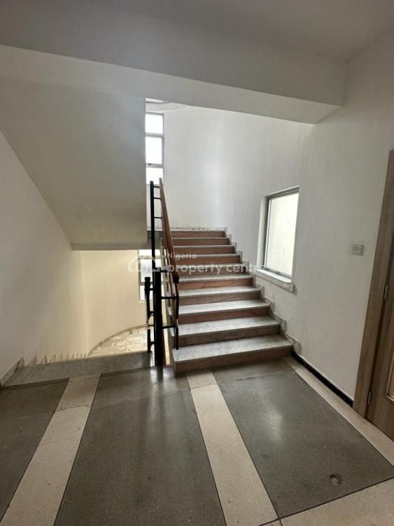 Commercial Property on 360 Sqm with Ample Parking Space, Victoria Island (vi), Lagos, Commercial Property for Rent