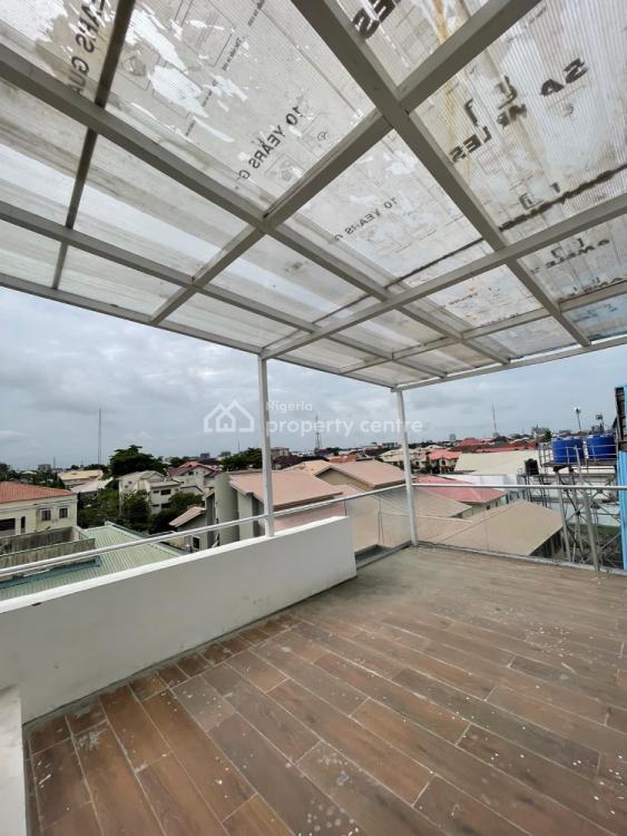Spacious & Immaculately Presented Family Home in Peaceful Locale, Lekki Phase 1, Lekki, Lagos, Semi-detached Duplex for Sale