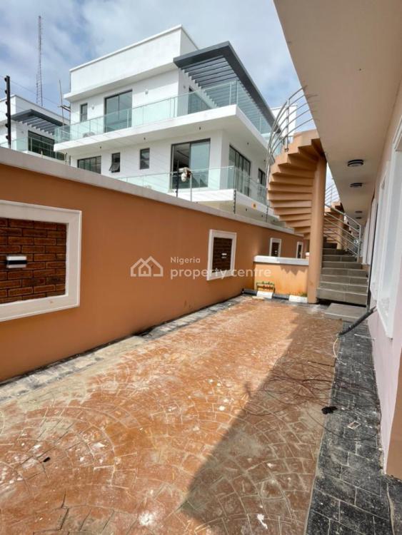 Governor Consent;, Ikate, Lekki, Lagos, Terraced Duplex for Sale
