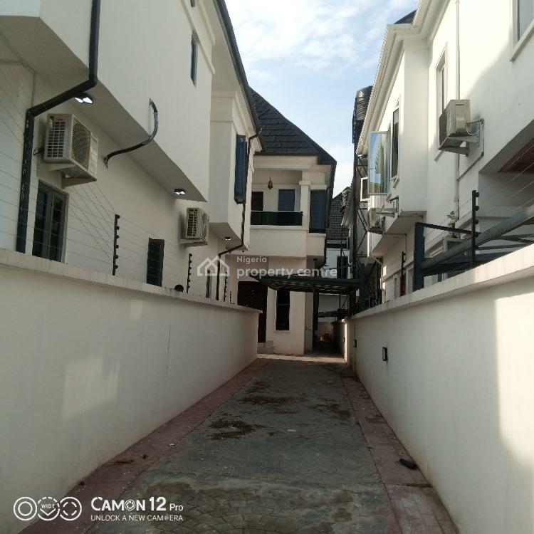 Fantastic 4 Bedroom Fully Detached Duplex with Bq, Orchid Road, Lekki Expressway, Lekki, Lagos, Detached Duplex for Rent