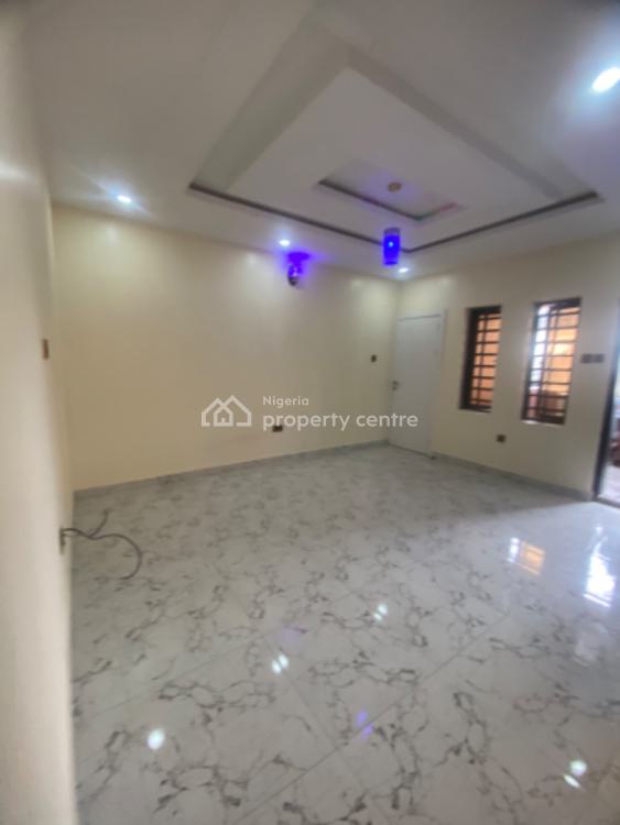 an Executive Two Bedroom Apartment, Grace View Estate, Ajah, Lagos, Flat / Apartment for Rent