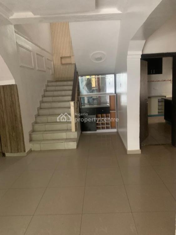 Beautiful and Massive 5 Bedroom Duplex, Ilasan, Lekki, Lagos, Flat / Apartment for Rent