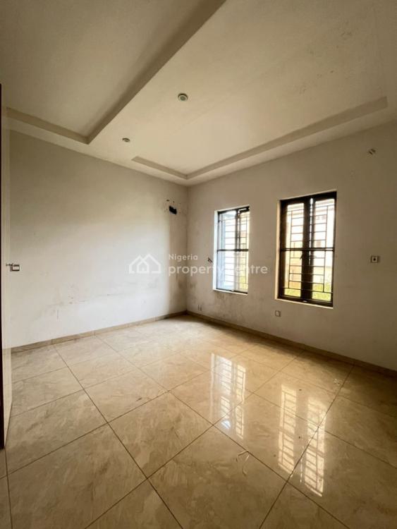 2 Bedroom Apartment, Oral Estate 2nd Toll Gate, Lekki, Lagos, Flat / Apartment for Rent