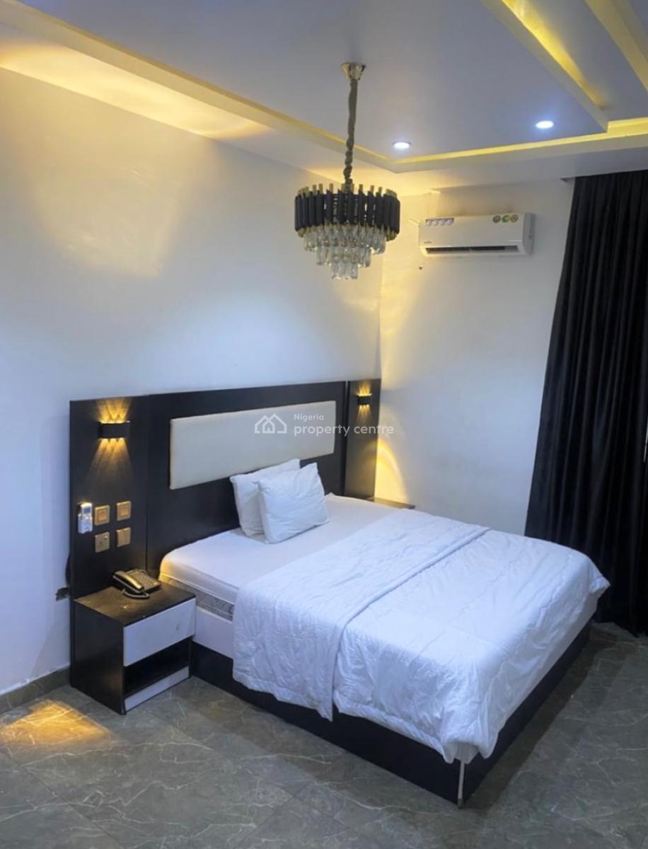 2 Bedroom Apartment, Allen, Ikeja, Lagos, Flat / Apartment Short Let