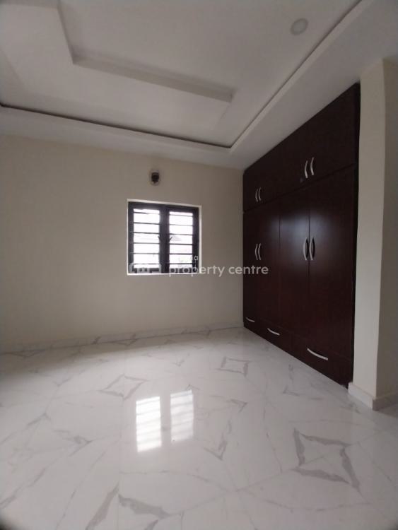 Fresh Standard 2 Bedroom Flat with Tarred Roads, Redeemed Avenue Shell Cooperative Eneka Link Road Off G U Akeh Road El, Eneka, Port Harcourt, Rivers, Flat / Apartment for Rent