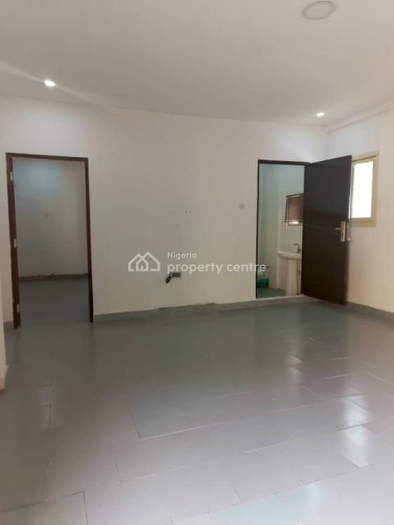For Rent Mini Flat, Lekki Phase 1, Lekki, Lagos 1 Beds, 1 Baths