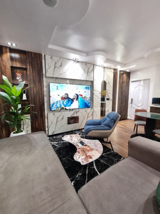 Lovely 1 Bedroom with Excellent Facilities, Lekki Phase 1, Lekki, Lagos, Flat / Apartment Short Let