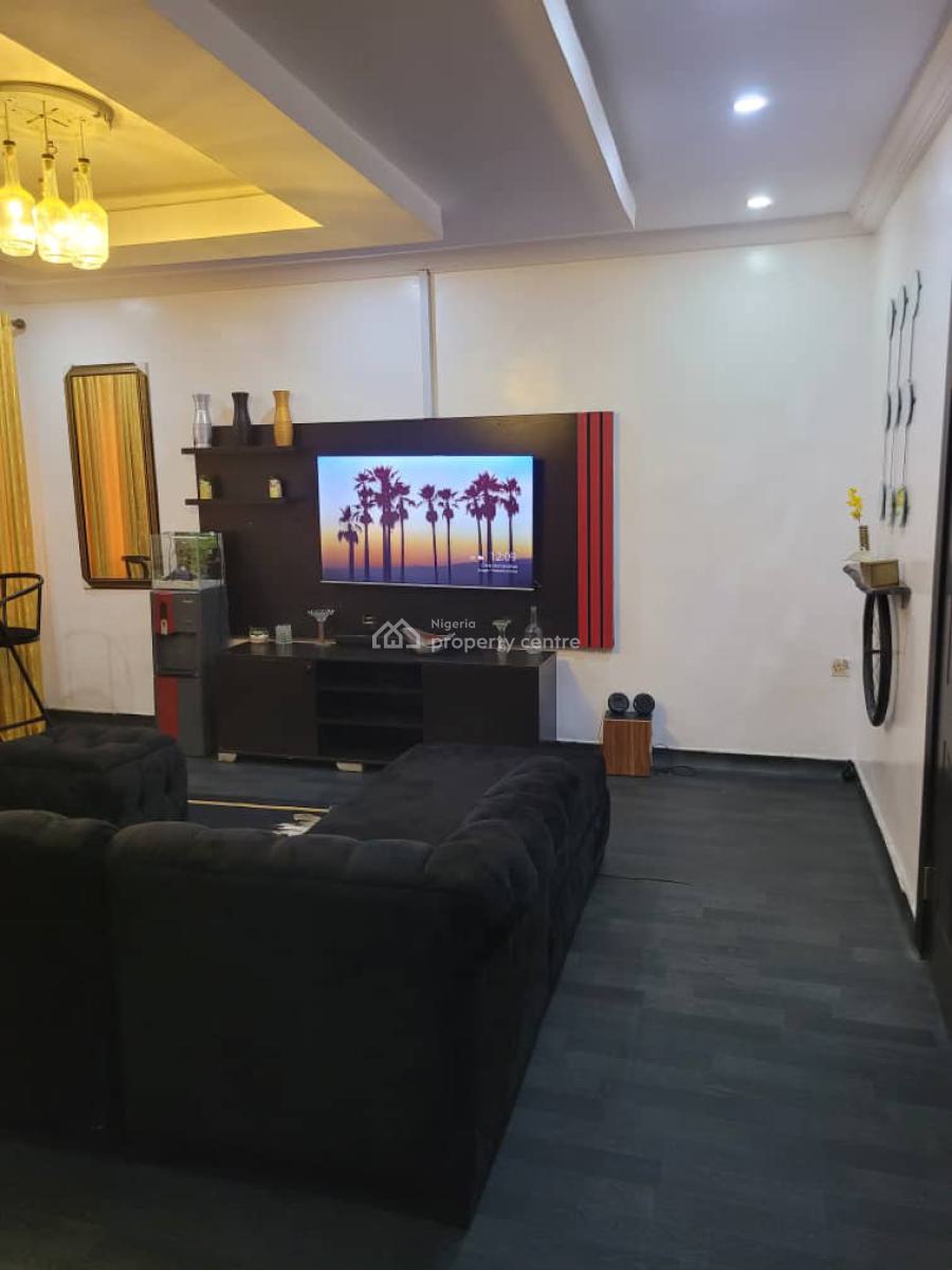Clean 3 Bedrooms Apartment, By R Jolad Plus, Gbagada, Lagos, Flat / Apartment Short Let