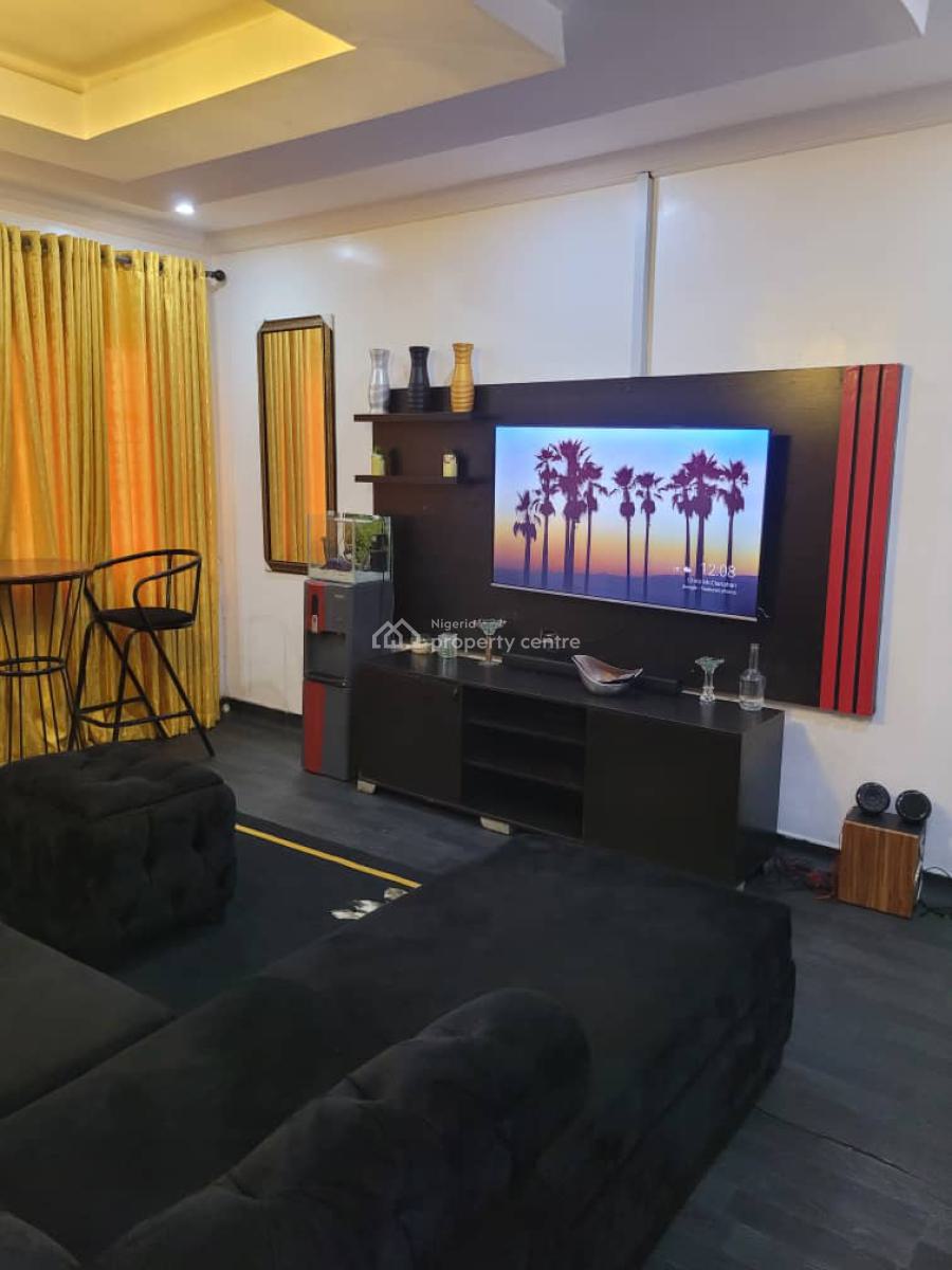 Clean 3 Bedrooms Apartment, By R Jolad Plus, Gbagada, Lagos, Flat / Apartment Short Let