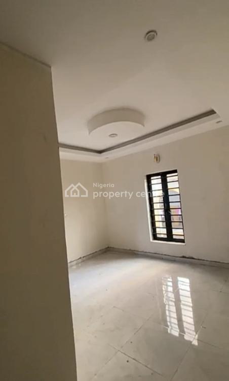 5 Bedrooms Detached Duplex, Dele Adedugbe Estate  Mamacass  New Oko Oba, New Oko-oba, Agege, Lagos, Detached Duplex for Sale