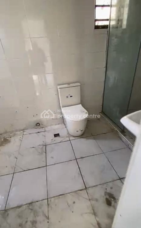 5 Bedrooms Detached Duplex, Dele Adedugbe Estate  Mamacass  New Oko Oba, New Oko-oba, Agege, Lagos, Detached Duplex for Sale