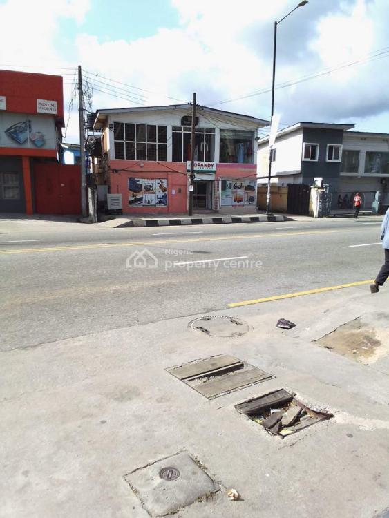 For Sale A Solid Blocks Of Flat In A Good Environment, Bode Thomas