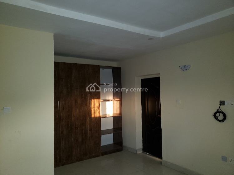 Brand-new 3 Bedroom Penthouse Flat, Estate By The Express, Lugbe District, Abuja, Flat / Apartment for Rent