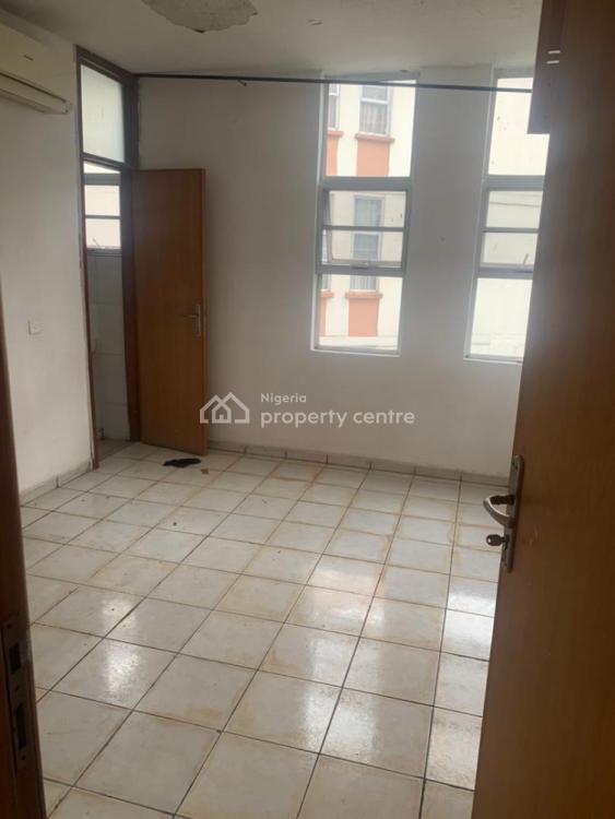 a Serviced 4 Bedroom  Apartment, 1004 Estate, Victoria Island (vi), Lagos, Flat / Apartment for Rent