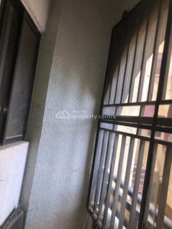 Newly Renovated 2 Bedroom Apartment, Bajulaiye, Fola Agoro, Yaba, Lagos, Flat / Apartment for Rent