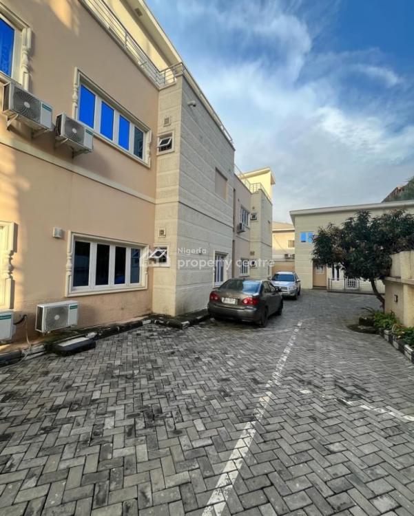 Luxurious 4 Bedrooms Spacious and Serviced Terraced Duplex,bq,1 Floor, Wuse 2, Abuja, Terraced Duplex for Rent