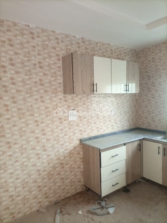 2 Bedroom Flat, Dawaki, Gwarinpa, Abuja, Flat / Apartment for Rent