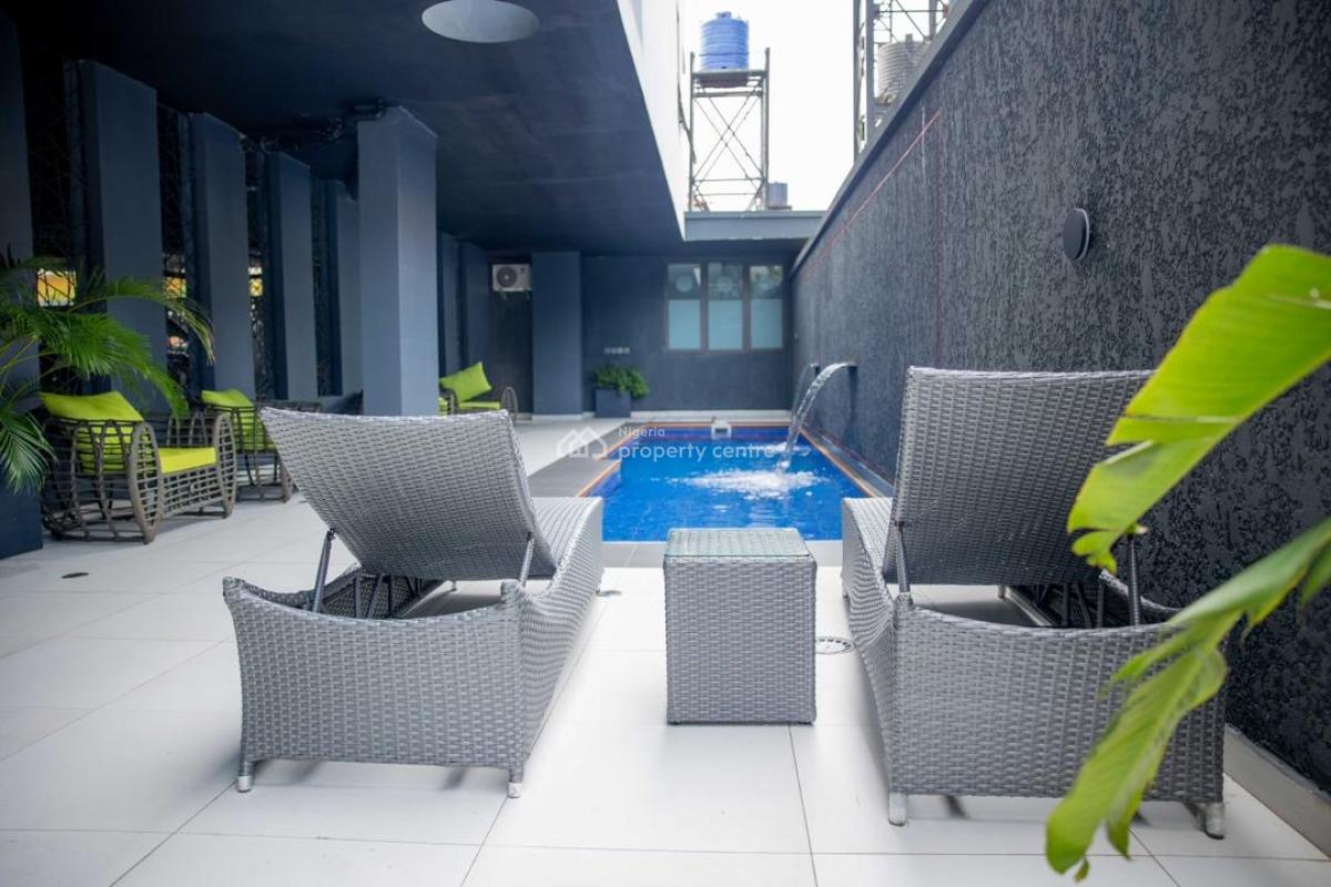 Newly Furnished 2 Bedrooms with Rooftop Lounge, Pool and Gym, Ibiyinka Salvador Street, Lekki Phase 1, Lekki, Lagos, Flat / Apartment Short Let