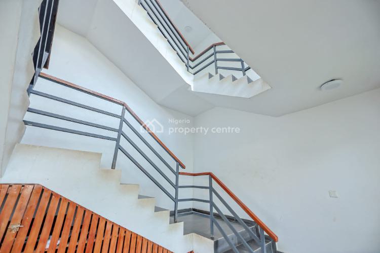 Elegant 3 Bedrooms Apartment, Spar Road, Lekki, Lagos, Flat / Apartment Short Let