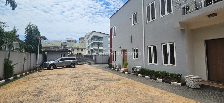 3 Bedroom Apartments in a Mini Estate, Mabogunje, Oniru, Victoria Island (vi), Lagos, Flat / Apartment for Rent