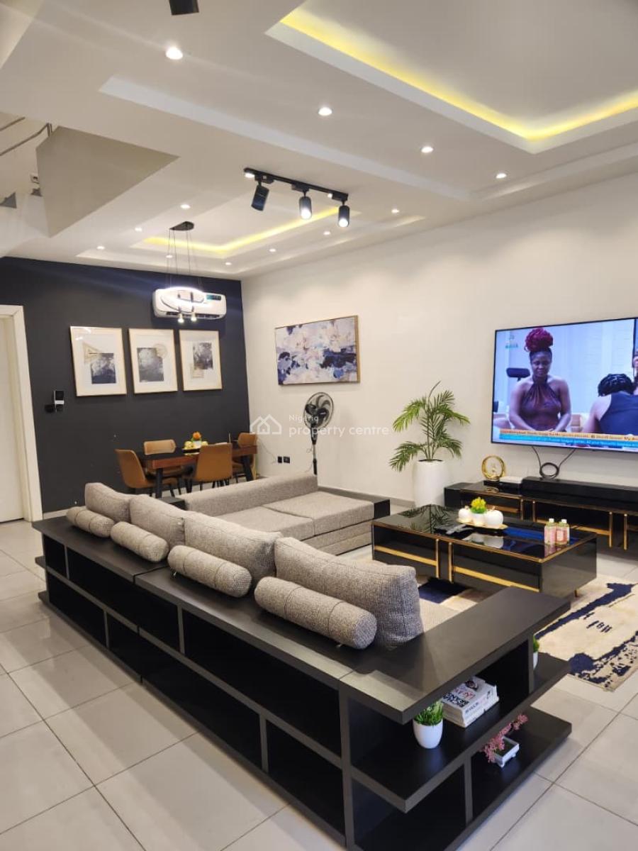 Sea View 4 Bedroom Duplex, Admiralty Way, Lekki Phase 1, Lekki, Lagos, Flat / Apartment Short Let