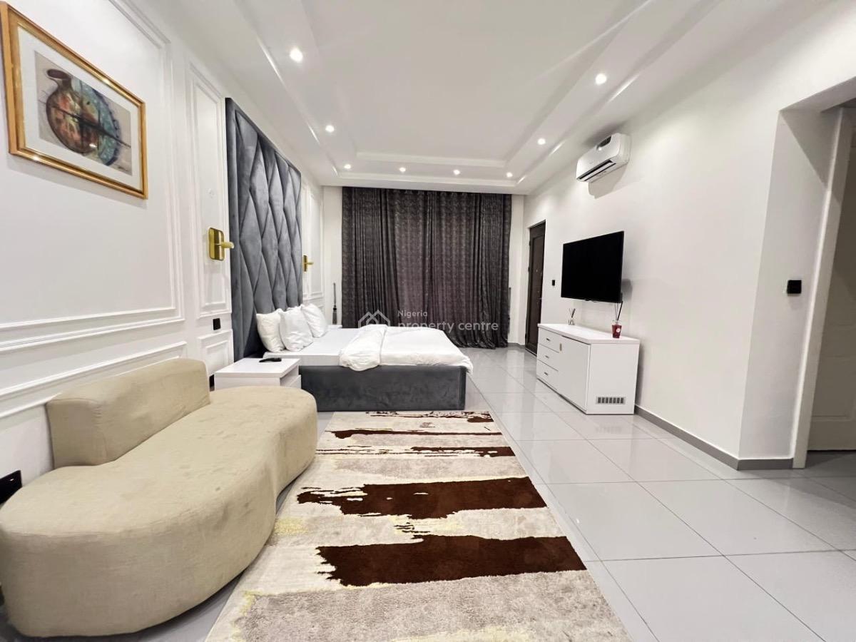 Sea View 4 Bedroom Duplex, Admiralty Way, Lekki Phase 1, Lekki, Lagos, Flat / Apartment Short Let