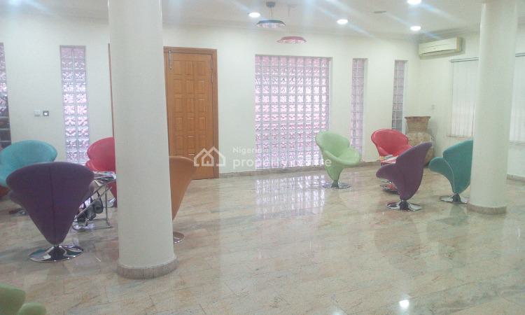 Fully Serviced 3 Bedrooms Maisonette Apartment with Staff Quarters, Sinari Daranijo Axis, Victoria Island (vi), Lagos, Flat / Apartment for Rent