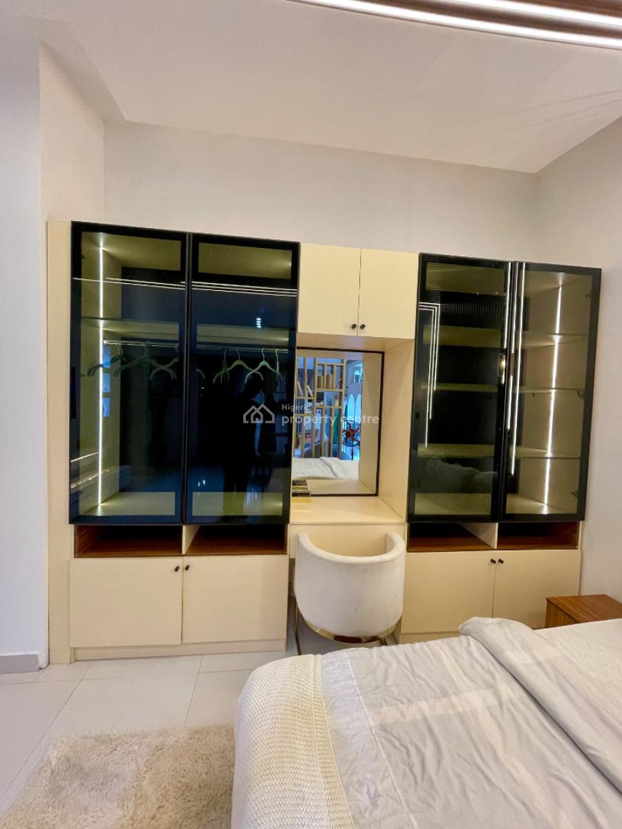 Divas Exquisite Studio Apartment, 3 Aliu Animashaun Avenue, Lekki Phase 1, Lekki, Lagos, Self Contain (single Rooms) Short Let