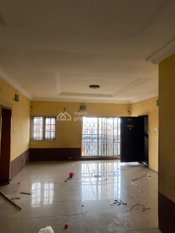 Very Massive 3 Bedroom Apartment All Room Ensuite, Demurin Road, Ketu, Lagos, Flat / Apartment for Rent
