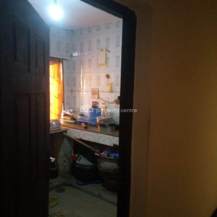 3 Bedrooms Detached Duplex, Unique Estate, Baruwa, Ipaja, Lagos, Detached Bungalow for Sale