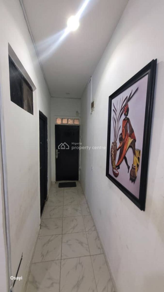 1 Bedroom Flat, Yemi Adetayo Street, Ilasan, Lekki, Lagos, Mini Flat (room and Parlour) Short Let