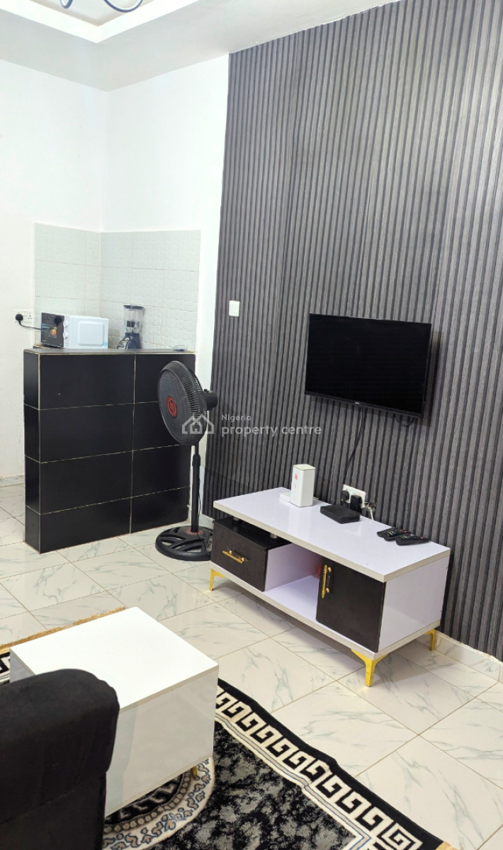 1 Bedroom Flat, Yemi Adetayo Street, Ilasan, Lekki, Lagos, Mini Flat (room and Parlour) Short Let