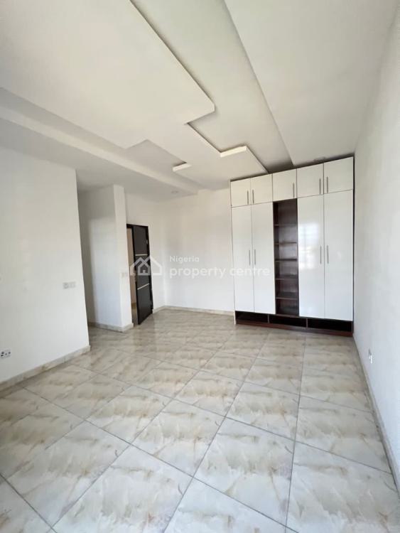 Exquisitely Detailed Block of Apartments, Perfect for Investment, Ologolo, Lekki, Lagos, Flat / Apartment for Sale