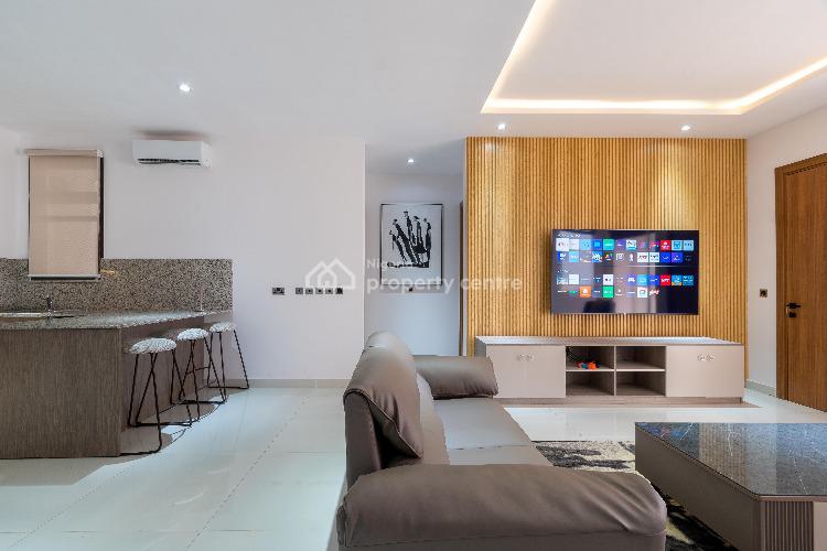 Luxury 2 Bedroom Apartment with Pool, Gym, Penthouse and Lounge, Admiralty Road, Lekki Phase 1, Lekki, Lagos, Flat / Apartment Short Let