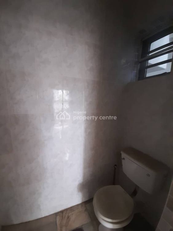 Economy Bq, Demola Eletu Way, Osapa, Lekki, Lagos, Self Contain (single Rooms) for Rent