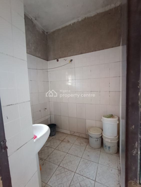 Spacious 3 Bedrooms Block of Flats, Springhill Estate, Galadimawa, Abuja, Block of Flats for Sale