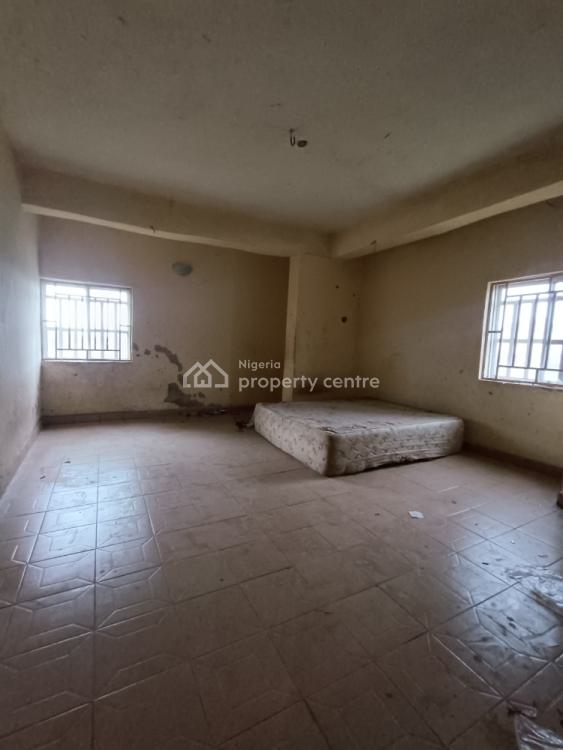 Spacious 3 Bedrooms Block of Flats, Springhill Estate, Galadimawa, Abuja, Block of Flats for Sale