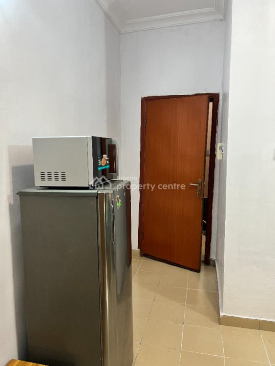 Fully Furnished Bq, Meadow Hall Way in Lekki Gardens, Horizon 2, Lekki, Lagos, Self Contain (single Rooms) for Rent