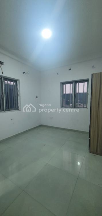 Luxurious 2 Bedroom Apartment, Yaba, Lagos, Flat / Apartment for Rent