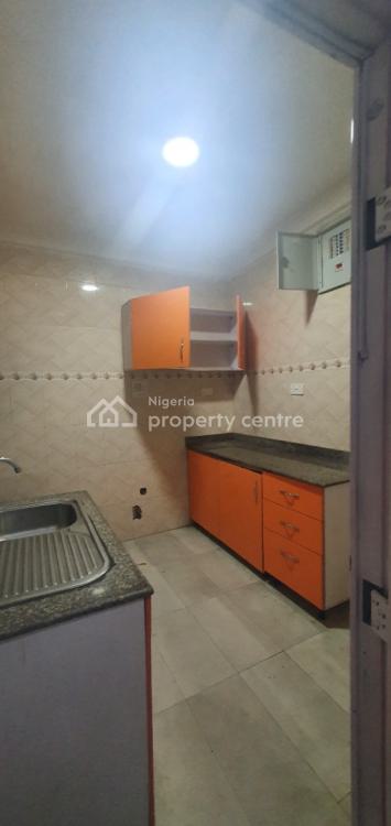 Luxurious 2 Bedroom Apartment, Yaba, Lagos, Flat / Apartment for Rent