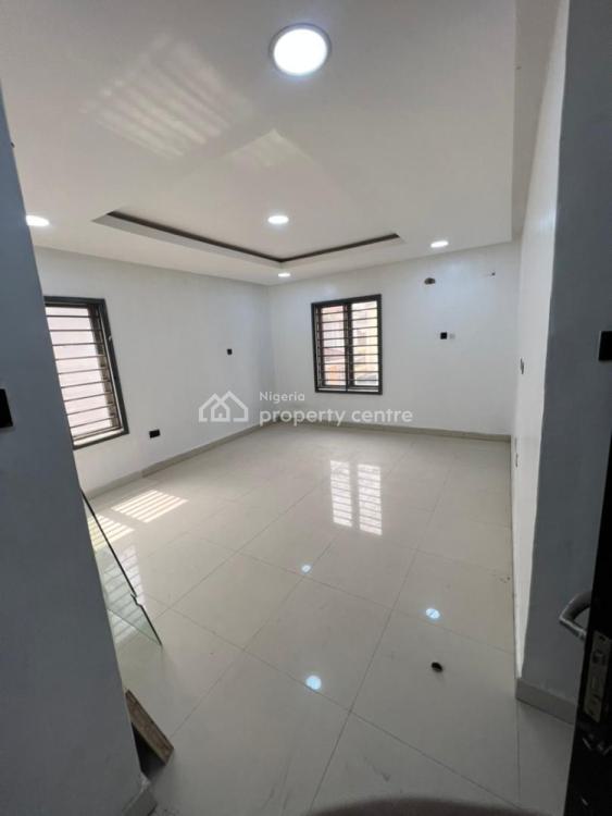 Luxury Mini Flat. 2 Toilets Wonderful Pop Ceiling Design, Off Banana Island Road, Sureline By Mojisola, Ikoyi, Lagos, Mini Flat (room and Parlour) for Rent