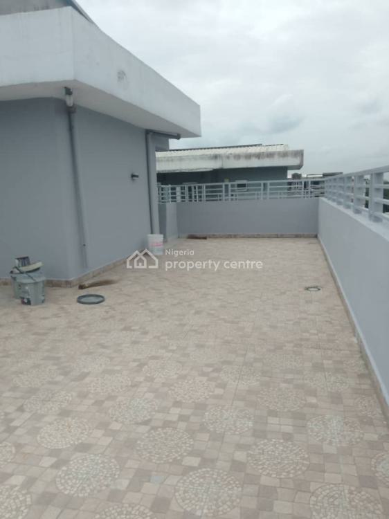 Brand New 3 Bedrooms Penthouse Flat, Citi View Estate, Magboro, Ogun, Flat / Apartment for Sale