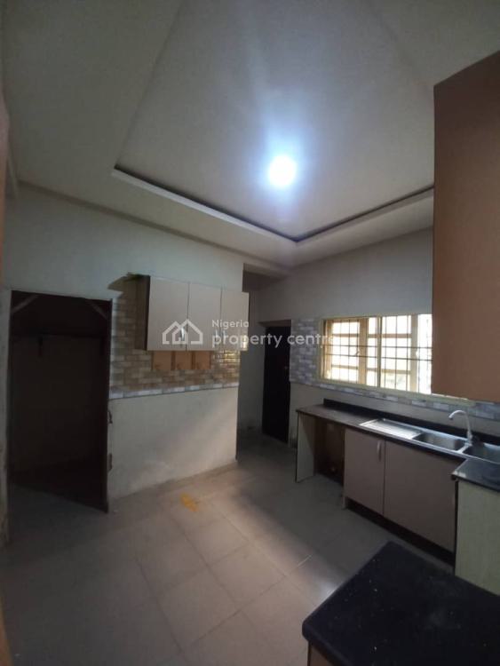 Tastefully Built 2 Bedroom, Gra Phase 2, Magodo, Lagos, Flat / Apartment for Rent