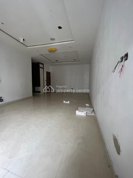 For Rent Studio Apartment With Open Plan Kitchen, Victoria Bay Orchid